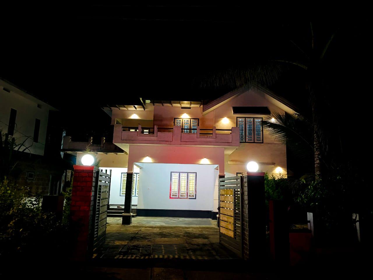 2000 sq.ft 5BHK 9.5 Cents Sulthan Bathery Wayanad